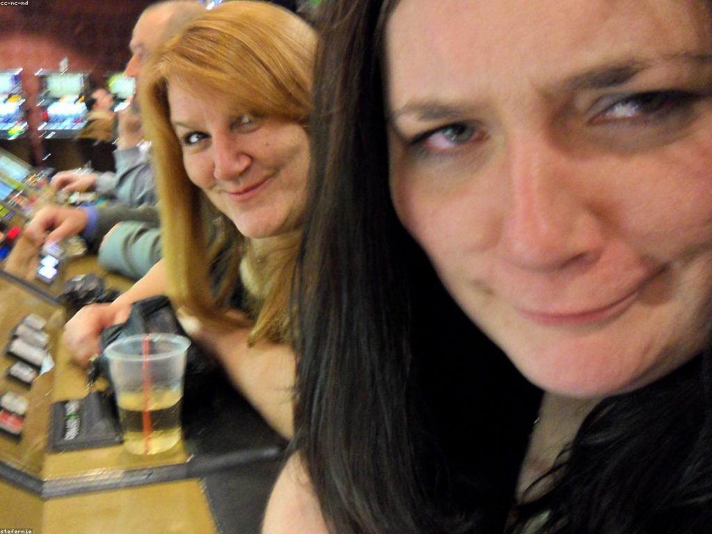 ឱកាសនិងអត្ថប្រយោជន៍នៃការលេងស្លុតកាស៊ីណូ