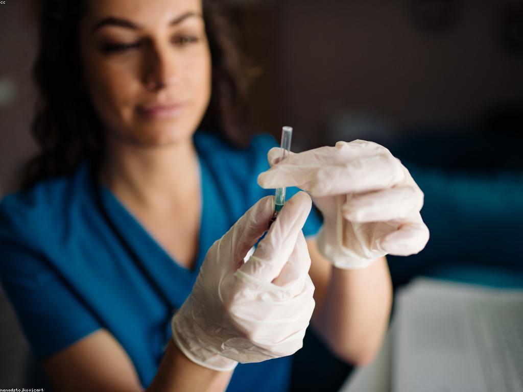 ការជឿជាក់ក្នុងការសុវត្ថិភាព: ការយល់ដឹងនិងអប់រំ