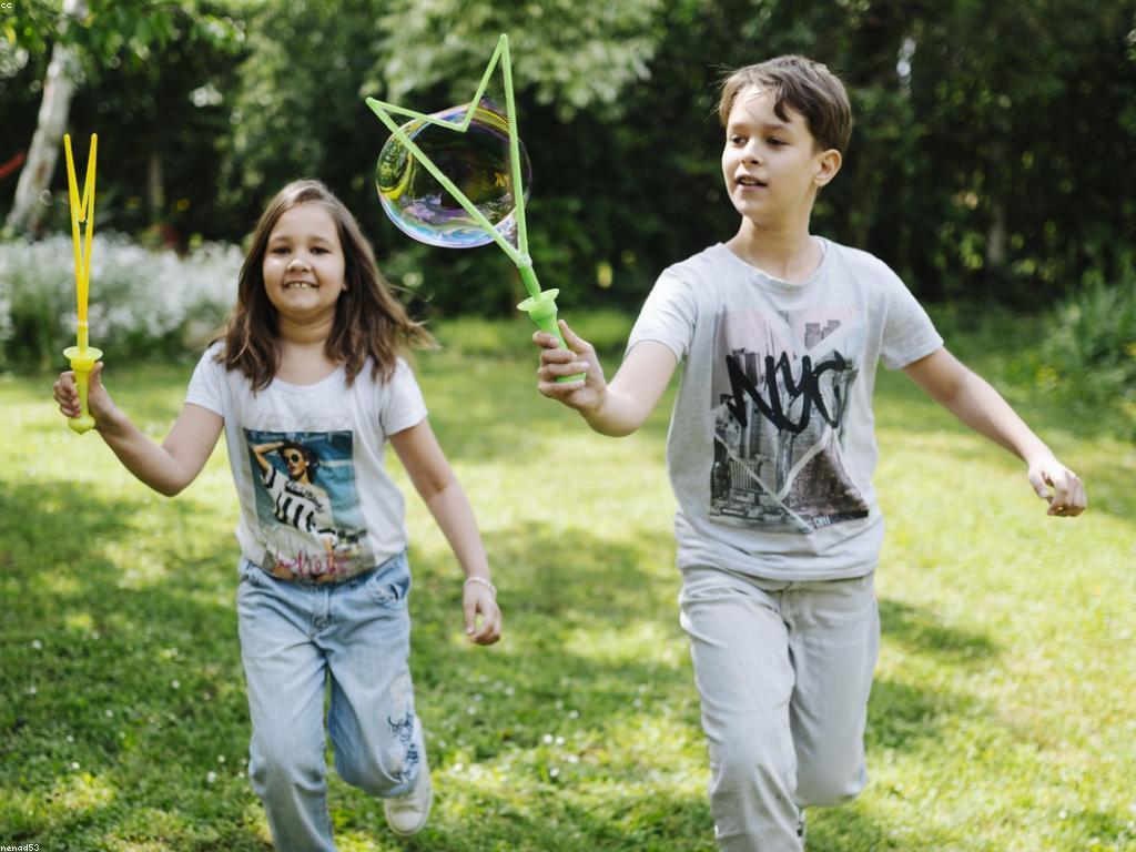 អត្ថប្រយោជន៍នៃការលេង: ការពិចារណាជាច្រើន